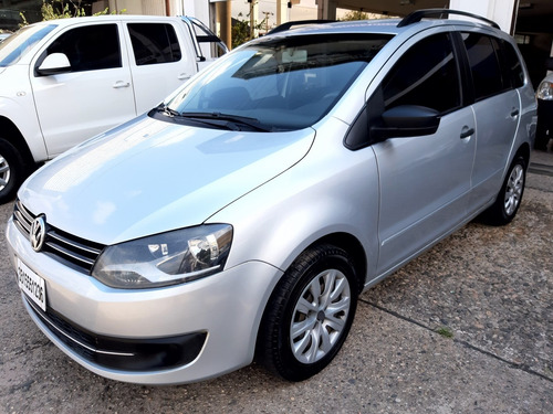 Volkswagen Suran 1.6 Comfortline 101cv 2013