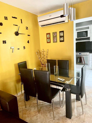 Imagen 3 de 14 de Townhouse En Venta En Naguanagua