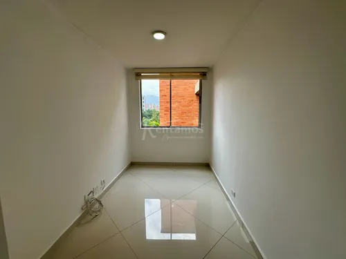 Apartamento En Arriendo En El Poblado. Cod A775951