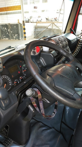 Imagem 4 de 9 de Iveco Stralis 460st36 4x2 Ano 2013.
