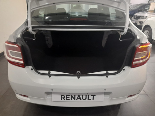 Imagen 14 de 17 de Renault Logan Ph2 Zen 1.6 (cp)