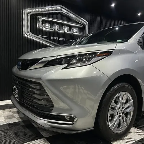Toyota Sienna 2.5 Hev Platinum