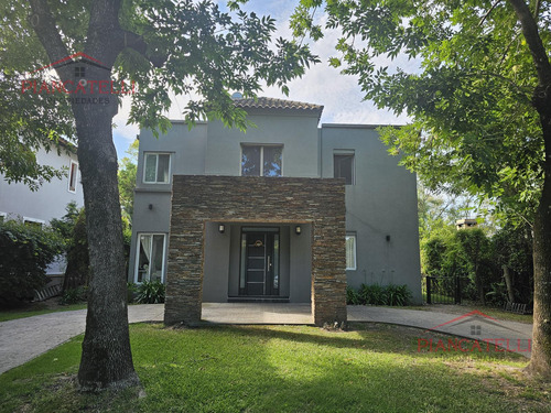 Venta De Casa En Haras Maria Eugenia Excelente Ubicacion