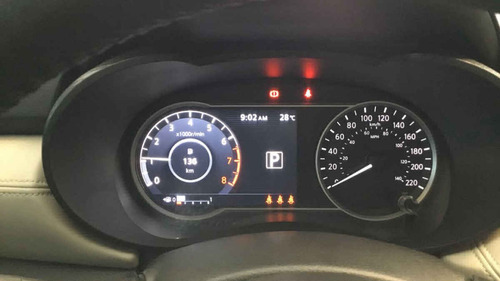 Imagen 14 de 15 de Nissan Versa 2020 4p Exclusive L4/1.6 Aut
