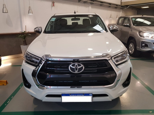 Toyota Hilux 2.8 Cd Srv 177cv 4x4 0km 2021