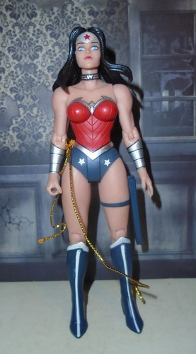 Dc Direct Wonder Woman La Mujer Maravilla