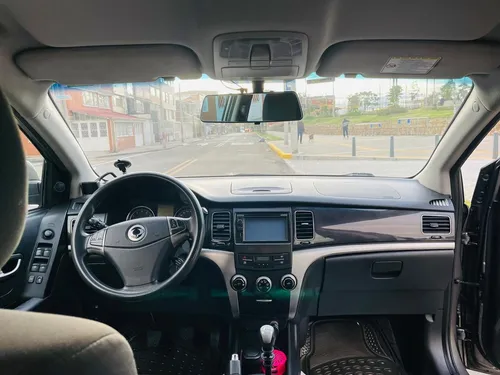 SsangYong Korando 2.0 C Gasolina 4x2
