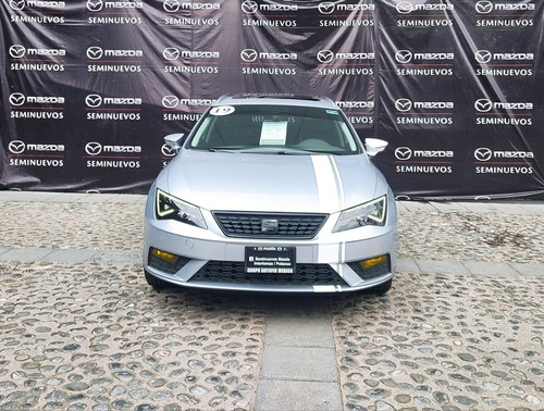Imagen 3 de 11 de Seat Leon 2019 St Style Ta 1.4t N3491