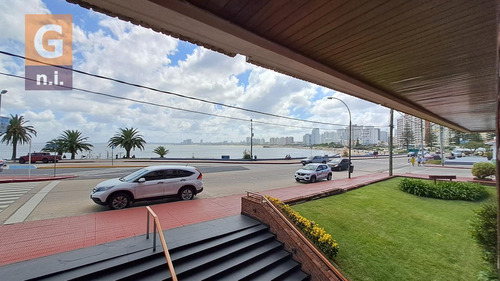 Apartamento En Punta Del Este (península) Ref. 6587