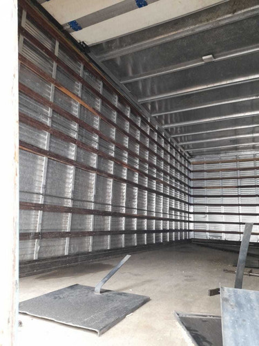 Bau Carga Seca Alumínio 6.90 Mts
