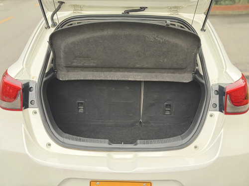 Mazda 2 Grand Touring