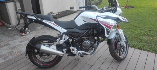 Benelli Trk 251