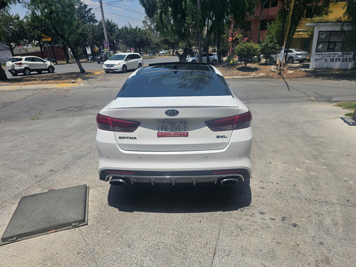 Kia Optima 2.0 L Turbo Gdi Sxl At