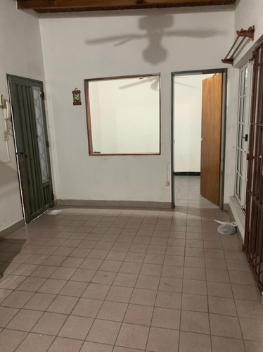 Imagen 6 de 12 de Departamento Tipo Casa De 3 Ambientes