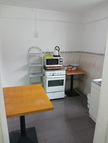 Arriendo Casa Remodelada 3 Dormitorios, 2 Baños, Patio