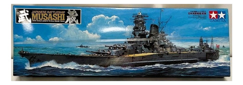 Maqueta Escala 1/350 Del Acorazado Japonés Musashi De 2a G M