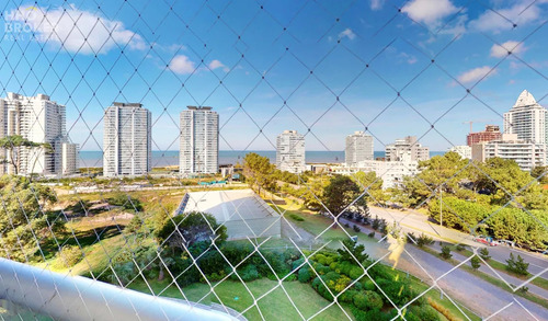 Departamento En Venta, One 2, Punta Del Este.