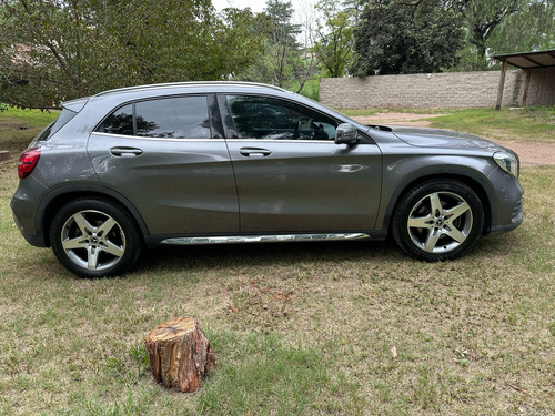 Mercedes Benz Gla 250 4 Matic Amg