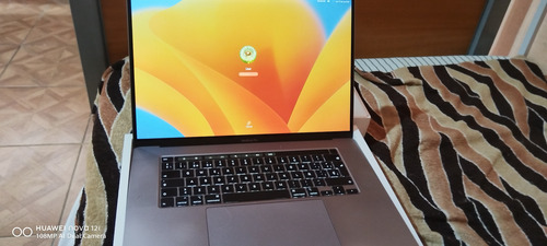 Macbook Pro 2019 16i (Usado)