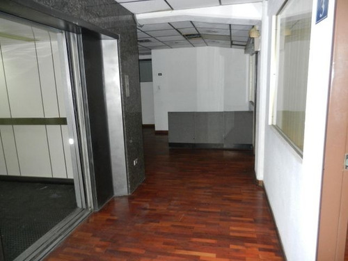 Imagen 3 de 12 de Edificio En Alquiler En La Urbina (mg) +58 424 280 09 21