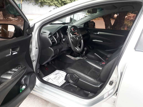 Imagen 3 de 14 de Honda City Exs Mt