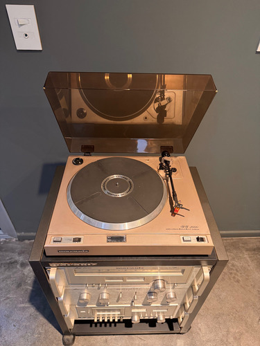 Marantz- Stereo Turner- Consolé Stereo- Stereo Cassette Deck Plateado