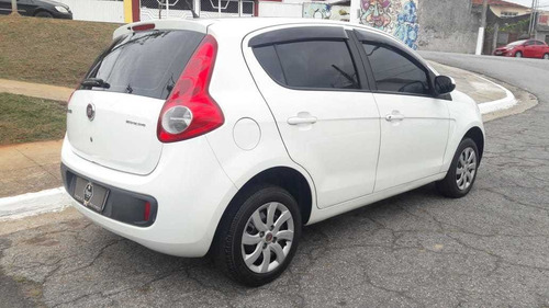 Fiat Palio Attractive 2014