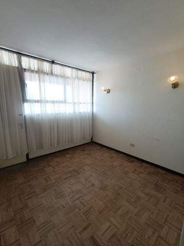 En Venta Amplio Departamento En Sector Sur De Antofagasta
