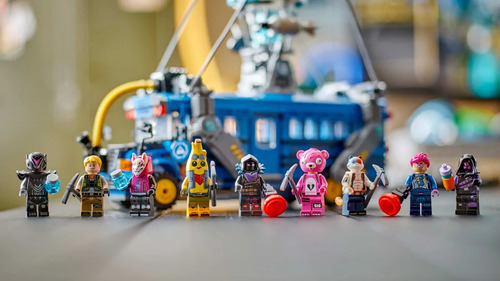Lego Fortnite 77073 Autobus de Batalla 974 Pzs Cantidad de Piezas 954