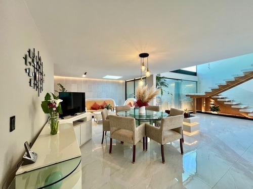 Casa Remodelada En Bosque De Granados