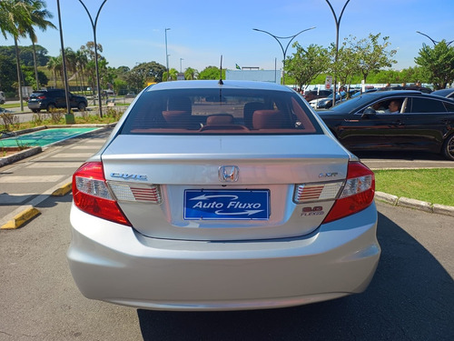 Honda Civic Sedan LXR 2.0 Flexone 16V Aut. 4p