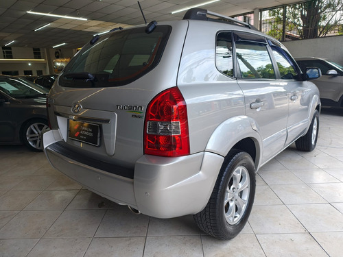 Hyundai Tucson 2.0 Gls 4x2 Flex Aut. 5p