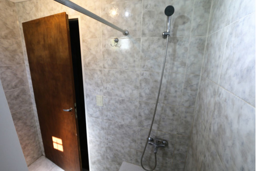 Imagen 19 de 30 de Venta Casa Quinta Virrey Del Pino Extenso Lote. Si Algo Nos Dejó La Pandemia Es La Necesidad De Vivir Con Espacio, Naturaleza Y Disfrutando De La Familia. Un Entorno Ideal Para Tu Gente. Inmobiliaria