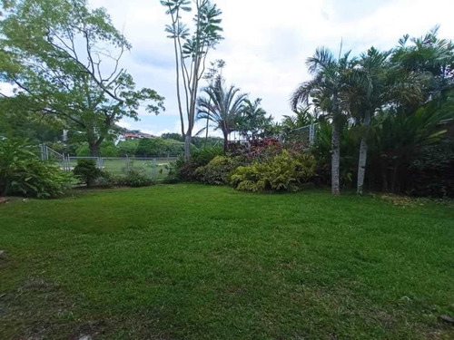 Se Vende Casa Guataparo Prc-006