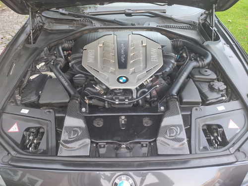BMW Serie 5 4.4 550ia Premium 407cv Stept