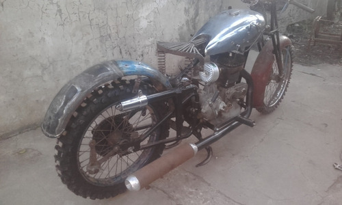 Imagen 5 de 17 de Kawasaki Kz 400 Cm3 De 1975