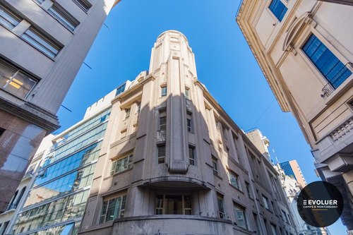 Imagen 2 de 30 de Edificio Completo De 4.700 M2, Vidriera De 50 Mts Lineales, Imponente Frente E Imagen