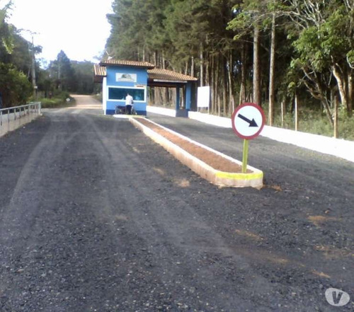 Imagem 3 de 4 de Fundos Para Represa - Condomínio-terreno-1.000 M²-cód.t034
