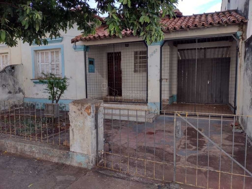 Imagem 1 de 4 de Venda De Casas / Padrão Na Cidade De Araraquara 11338