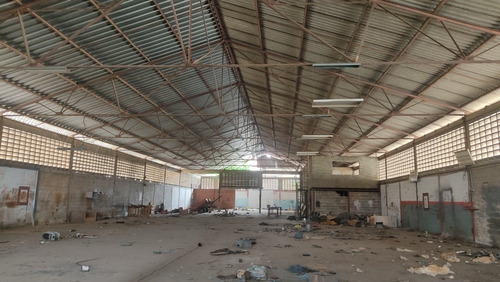 Imagen 8 de 15 de Galpón En Alquiler En Guarenas Zona Industrial 22-25162