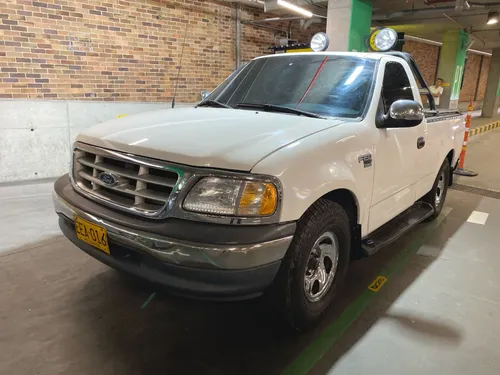 Ford F-150 5.4 Xlt Lariat Flare Side 4x2