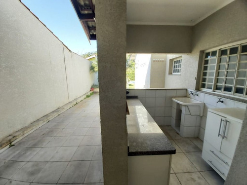 Imagem 9 de 28 de Casa Com 3 Dormitórios À Venda, 250 M² Por R$ 840.000,00 - Morumbi - Atibaia/sp - Ca1046