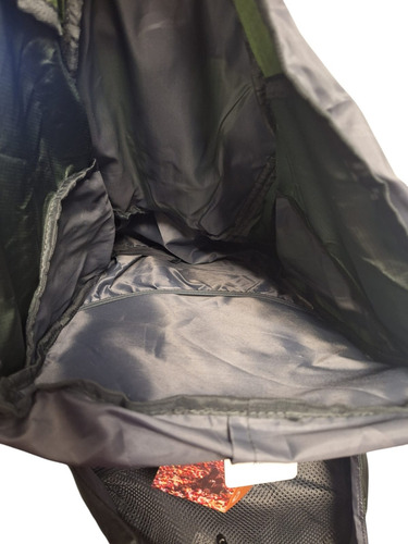 Mochila Head Trekking Camping Color Gris Y Verde Diseño De La Tela Liso