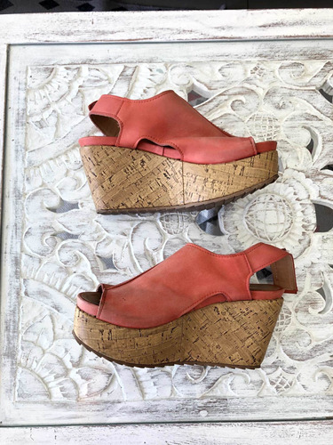 Sandalias De Cuero Color Coral (7x) Taco Chino Madera