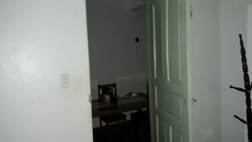 Imagem 5 de 10 de Casa 2 Pavimentos Na Av.itabuna - 749