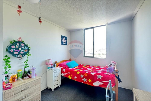Vista Despejada 4d+est+bod Condominio Consolidado