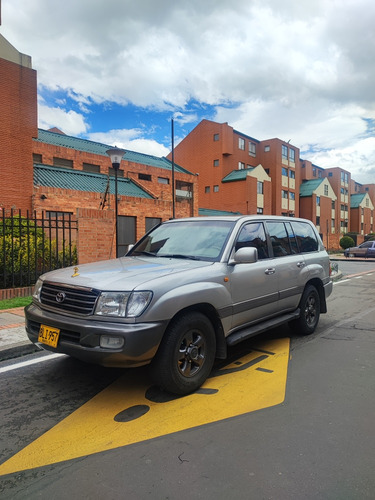 Toyota Land Cruiser 4.7 Uzj100 Elite