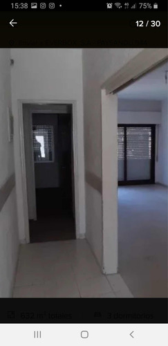 Casa En Nueva Helvecia Dpto Colonia Con Terreno Zona Centro Dueña Vende