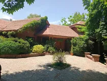 Comprar Casa En Venta De 6 Dorm. En La Reina