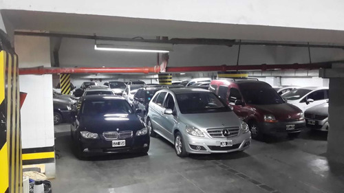 Block De Cocheras 10 (garage Corrientes 1640)